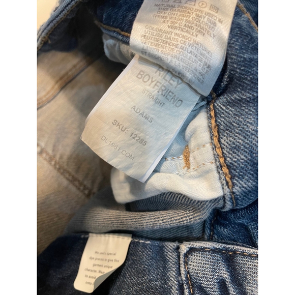 DL1961 Riley Boyfriend Straight Jeans Womens Size 32 - Picture 8 of 12